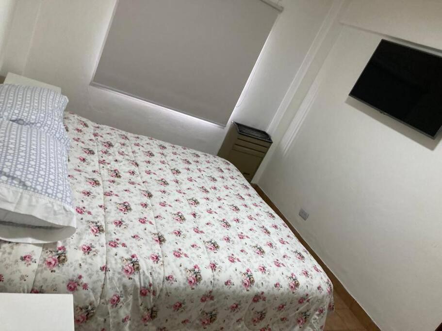 Departamento Muy Centrico En Ushuaia. Apartamento